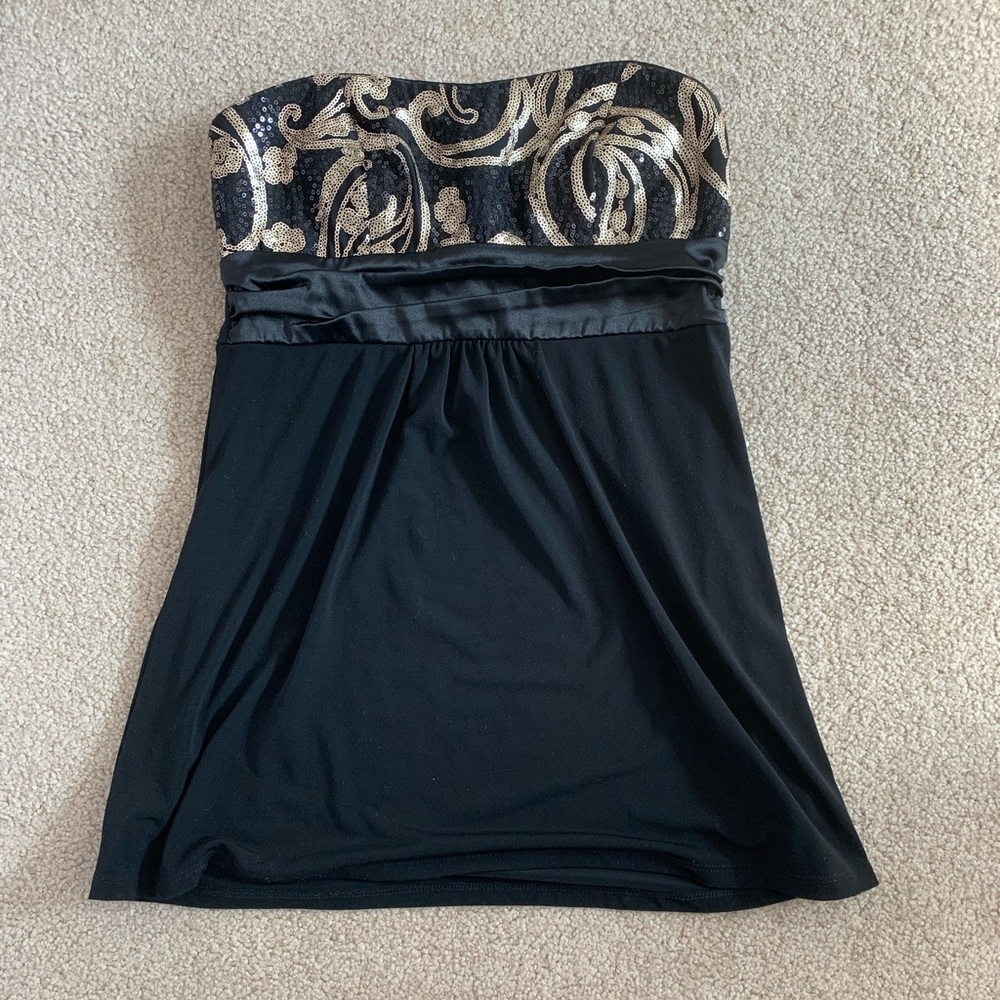 Le Chateau strapless top